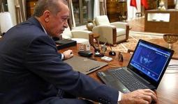 لحظة اختيار أردوغان للصورة