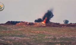 تدمير دبابة T90 لميليشيات الأسد واحتراقها بالكامل على محور الراشدين غربي حلب إثر استهدافها بصاروخ مضاد دروع.