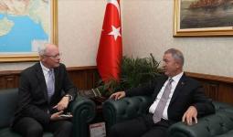 وزير الدفاع التركي خلوصي أكار، والمبعوث الأمريكي الخاص إلى سوريا جيمس جيفري