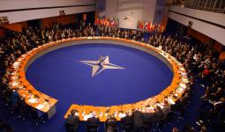 صورة أرشيفية لجلسة لحلف شمال الأطلسي الناتو