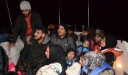 لاجئين على حدود اليونان