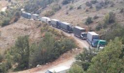 شاحنات نقل المواد الأساسية من لبنان إلى سوريا