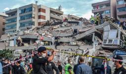 أعمال الإنقاذ عقب زلزال إزمير