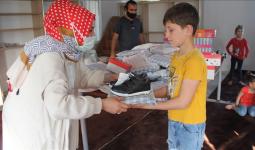 توزيع هدايا للأطفال السوريين