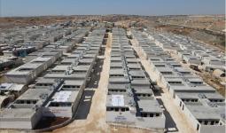 بناء وحدات سكنية للنازحين في إدلب