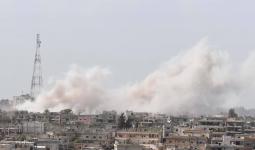 تصاعد دخان القصف على أحياء درعا المحاصرة 29 8 2021