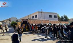 مظاهرة في مدينة أعزاز للمطالبة بتحسين رواتب المعلمين