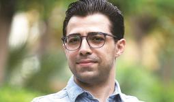 محمود شحود لاجئ سوري يفوز بجائزة أفضل مبرمج عربي