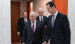 بشار الأسد، خلال لقائه وزير الخارجية الجزائري، رمطان لعمامرة