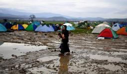 مخيم لاجئين بين الحدود الصربية والمجرية