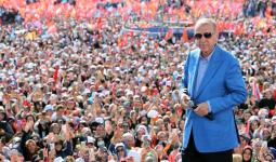 الرئيس التركي اردوغان خلال تجمع انتخابي كبير بإسطنبول jpg