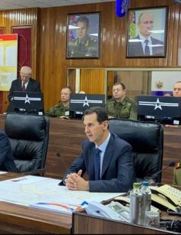 وزير دفاع نظام الأسد يجلس بمستوى أدنى من الحضور وخاصة وزير الدفاع الروسي