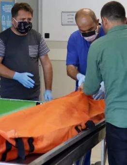 أثناء تشييع جثمان الشاب السوري في أنطاليا