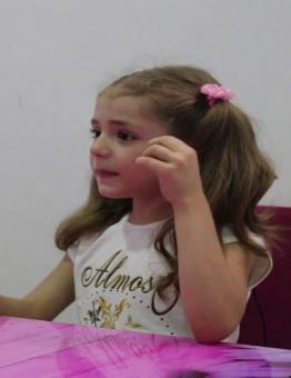 الطفلة السورية سارةكيالي
