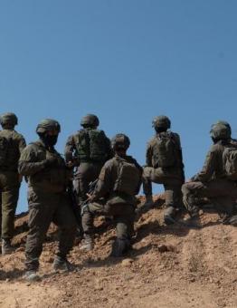 جنود إسرائيلون على الحدود السورية