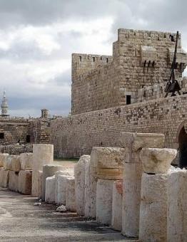 قلعة دمشق التاريخية