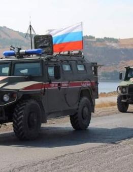 دورية عسكري للميليشيات الروسية في سوريا