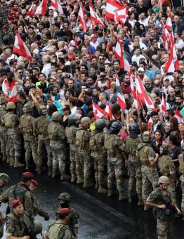إحدى التظاهرات الشعبية في لبنان مؤخراً