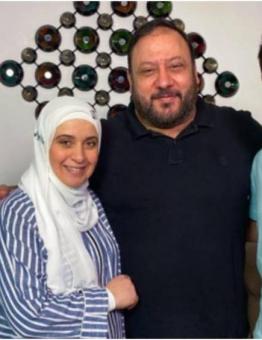 خالد المقداد وعائلته