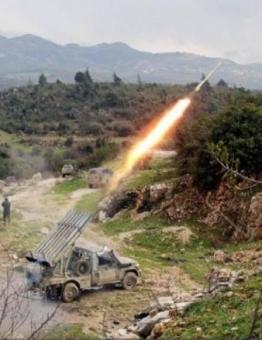 قصف صاروخي للثوار على مواقع ميليشيات الأسد
