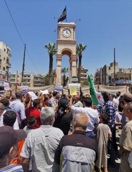 مظاهرة ضد هيئة تحرير الشام في إدلب