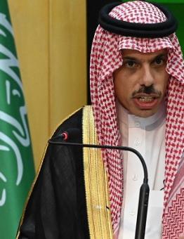 وزير الخارجية السعودي فيصل بن فرحات