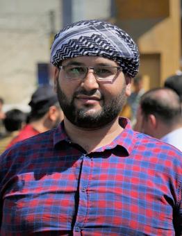 الناشط محمد أبو غنوم