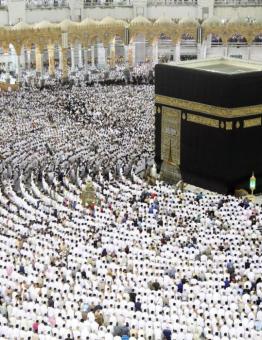 وزارة الحج والعمرة السعودية تكشف آخر موعد لقدوم حاملي تأشيرات العمرة إلى مكة.jpg