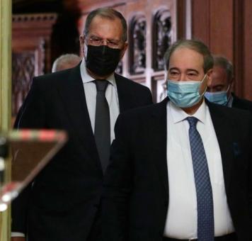 وزير الخارجية الروسي سيرغي لافروف ووزير خارجية الأسد فيصل المقداد في موسكو