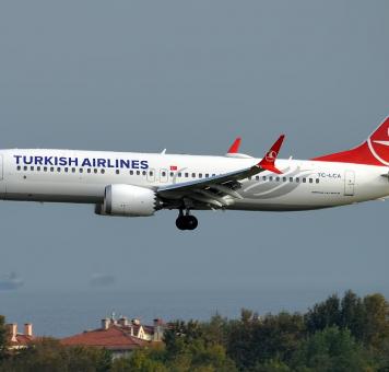 إحدى طائرات الخطوط الجوية التركية