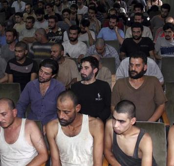 معتقلين في سجون نظام الاسد