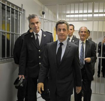 محكمة استئناف في باريس، تقضي بسجن الرئيس الفرنسي السابق نيكولا ساركوزي ثلاث سنوات.jpg