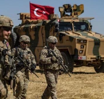 القوات التركية تحيد إرهابيين يحضرون لهجوم عسكري شمالي سوريا.jpg