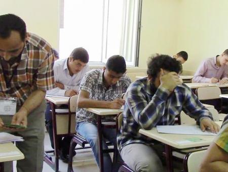 طلاب سوريين شمالي سوريا