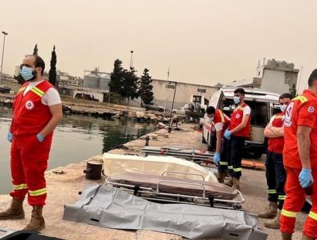 من جهود الإغاثة في مرفأ طرابلس