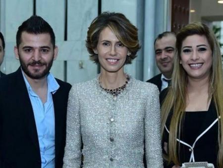 حسام جنيد برفقة أسماء الأسد وزوجته السابقة أمارات رزق
