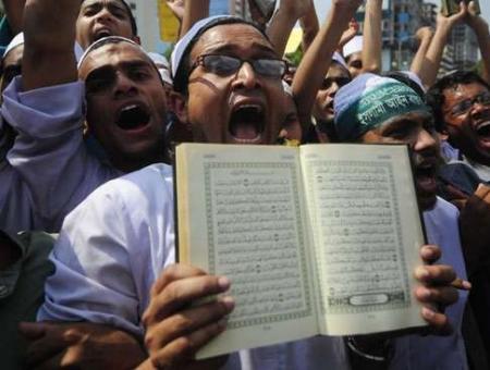 مظاهرات المسلمين تنديداً بحرق المصحف بالسويد