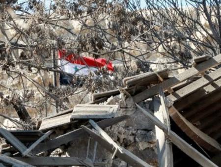 آثار ضربات جوية إسرائيلية سابقة على دمشق