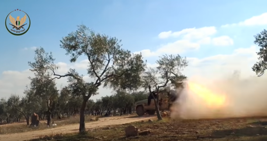 صواريخ الغراد تستهدف مواقع الميليشيات جنوب حلب