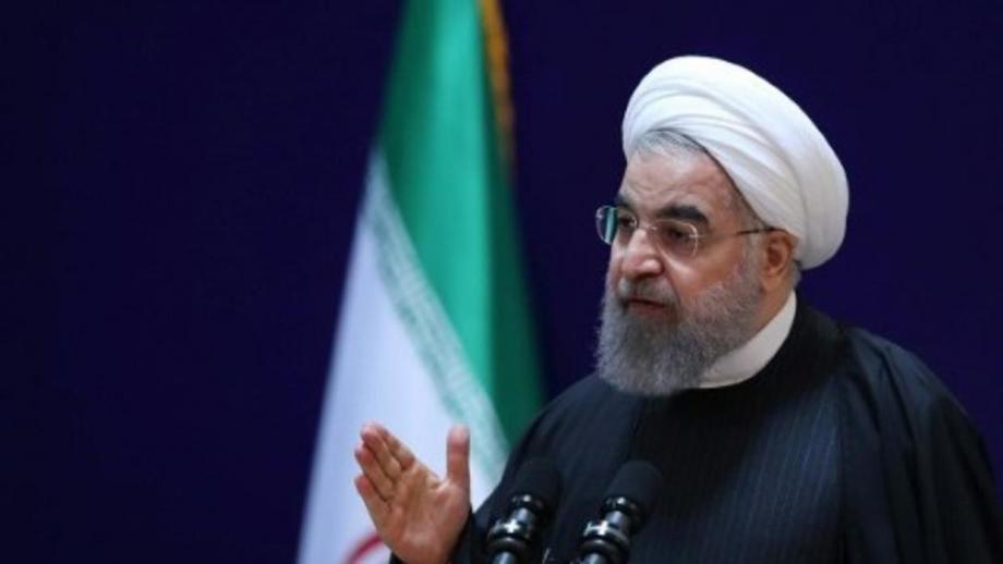 الرئيس الإيراني توعد بالانتقام من أمريكا