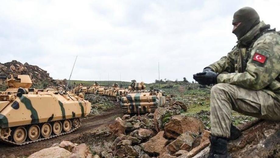 تبادل الجيش التركي القصف في محور العمليات العسكرية غربي حلب في سوريا
