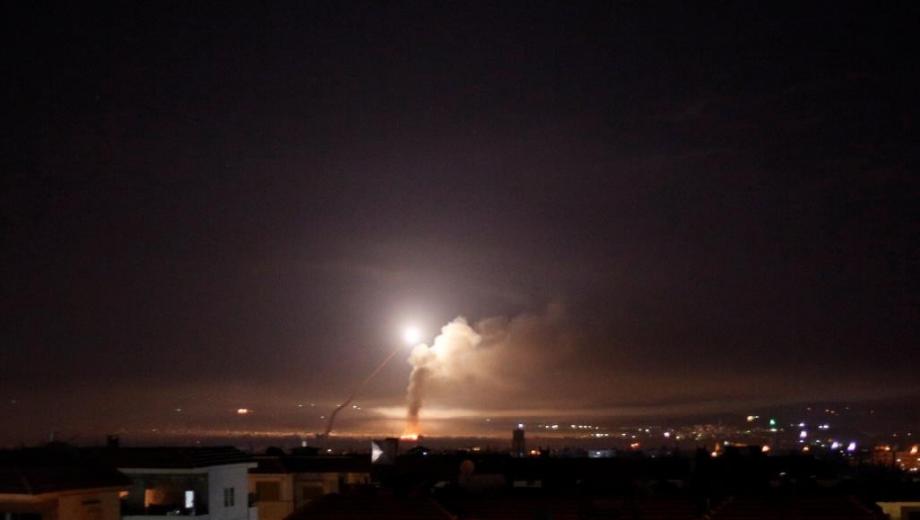 القصف طال مطار الشعيرات بحمص