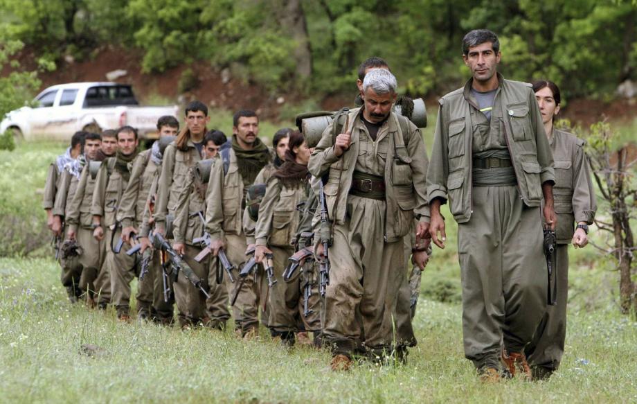 عناصر من ميليشيا حزب العمال الكردستاني المصنف إرهابياً