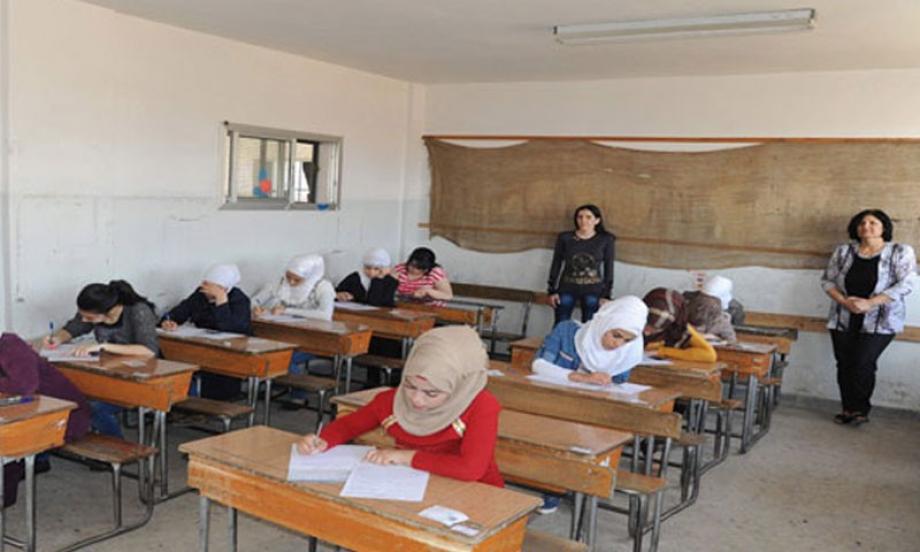 امتحانات في مناطق سيطرة نظام الأسد