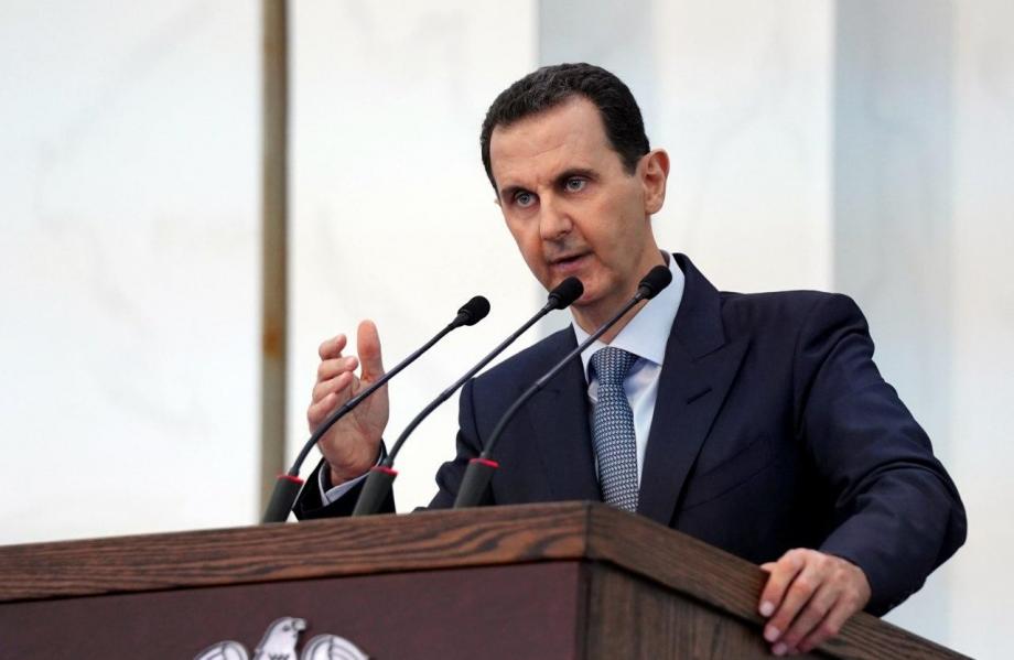 بشار الأسد في قصر الشعب.