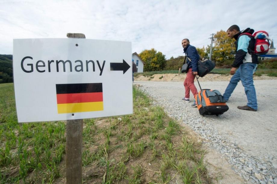 مهاجرون على الحدود الألمانية