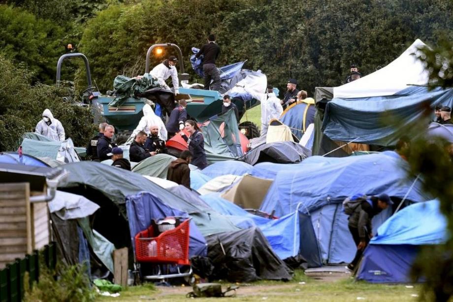 صورة تعبيرية لمخيمات في أوروبا