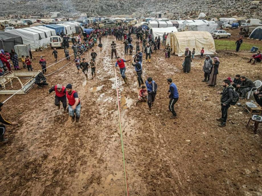 فعالية الطين داخل مخيم خالد في سرمدا بريف إدلب