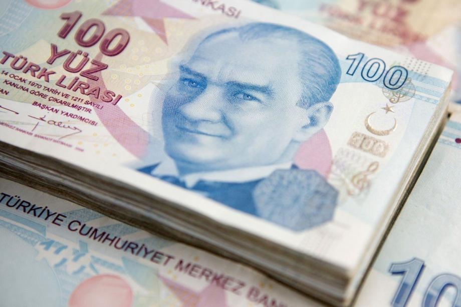 الليرة التركية مقابل الدولارال
