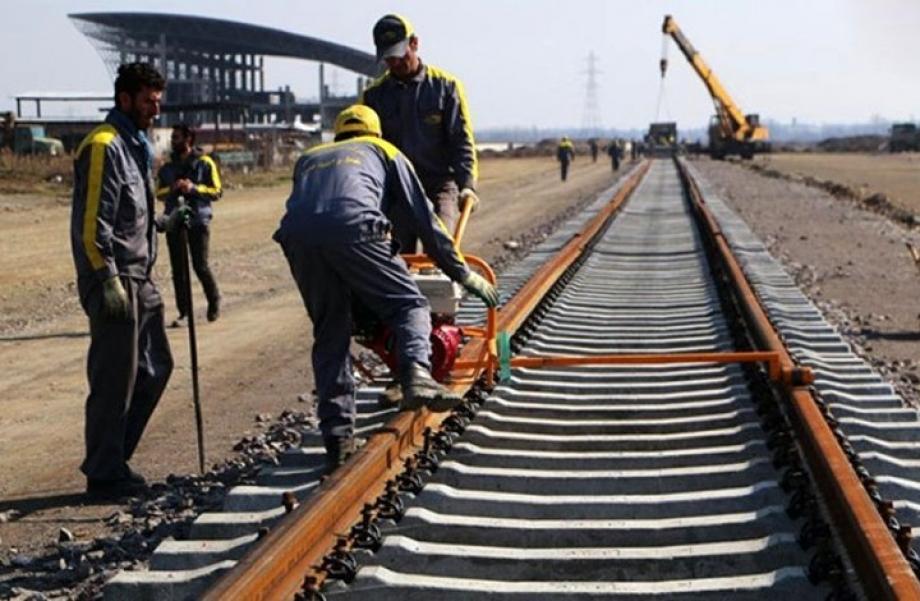 مشروع سكة حديد يربط إيران بسوريا والعراق